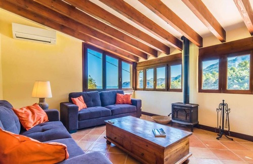 Deia Villa | Property is situated above the divine cove.