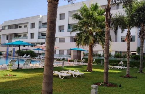 Pont Blondin Apartment | Propriété de vacances en Résidence privée vue piscine plages Mimosas Sablettes