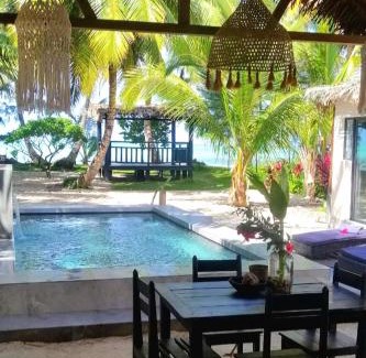 Nosy Boraha Villa | Propriété entière face au lagon, piscine, cuisine & wifi rien que pour vous Le Boraha Beach Lodge 90 m2