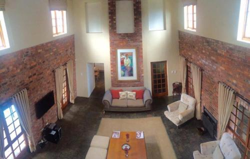 Port Elizabeth House | Protea Lodge and Cottage- NO LOADSHEDDING