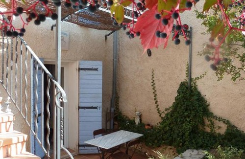 Le Puy-Sainte-Reparade House | Provence's Home