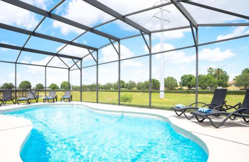 Davenport House | Providence Golf Resort Pool Cinema Disney Rooms