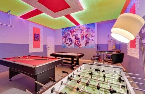 Davenport House | Providence Golf Resort Pool Cinema Disney Rooms