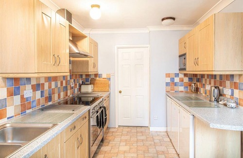 Saint Breward Cottage | Providence House, St Breward, near coast/beaches