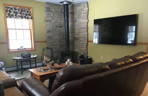 East Wakefield House | Province Lake getaway