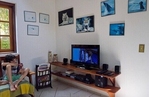 Prumirim House | Prumirim condominium house - near the beach crossing Jundu vegetation.