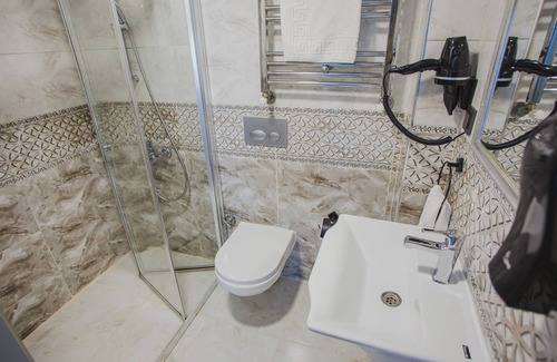 Osmangazi Hotel | Prusias Otel