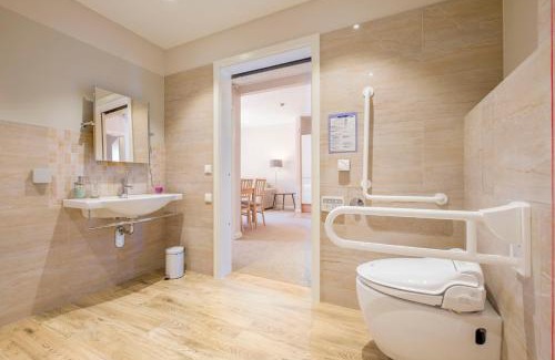 Wiazowna Apartment | Przestronne apartamenty 70m2 na obrzeżach Warszawy
