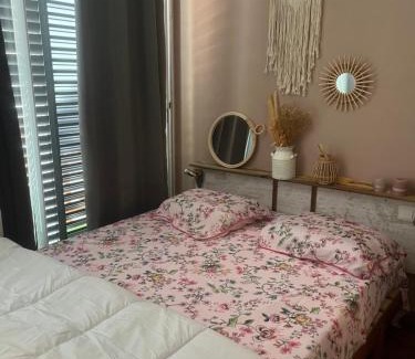 Saint-Denis Apartment | P’tit Cosy St Denis - centre