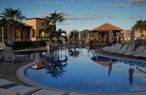 Pedregal Resort | Pueblo Bonito - Sunset Beach