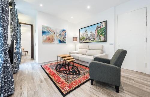 Sol Apartment | PUERTA DEL SOL CITY CENTER IV C