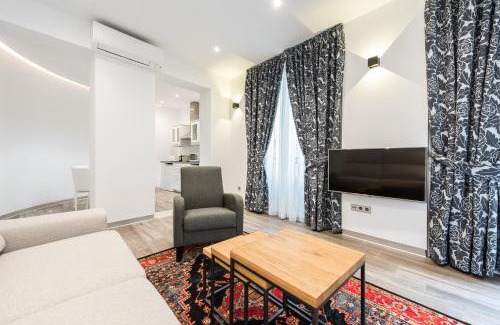Sol Apartment | PUERTA DEL SOL CITY CENTER IV C