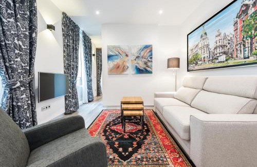 Sol Apartment | PUERTA DEL SOL CITY CENTER IV C