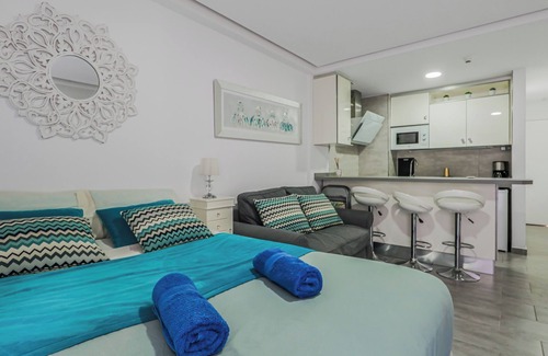 Puerto de la Cruz Apartment | Puerto Cruz Relaxing Shared Pool