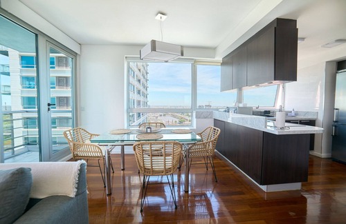 Buenos Aires Central Business District Apartment | Puerto Madero Piso 38 Vista al Río