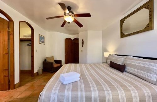 Playas de Rosarito Apartment | Puerto Nuevo Villa Fiesta 2BR 2BA with pool