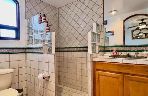 Playas de Rosarito Apartment | Puerto Nuevo Villa Fiesta 2BR 2BA with pool