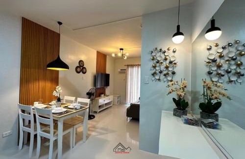 Puerto Princesa City Centre Apartment | Puerto Princesa Apartment with FREE Pool, Parking & Gym - B2 2Flourite