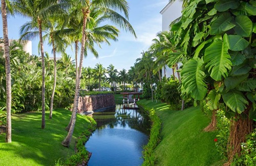 Isla Iguana Resort | Puerto Vallarta – Mayan Palace