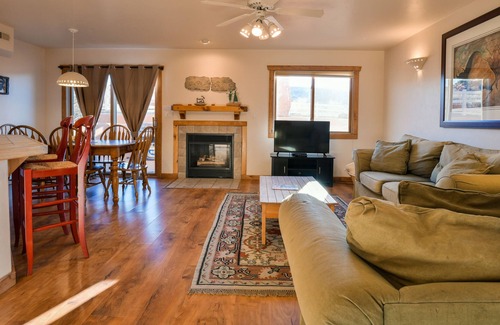 Moab South Valley House | Puesta Del Sol 3471