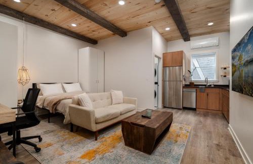 Irving Park Apartment | Pulaski Point Properties