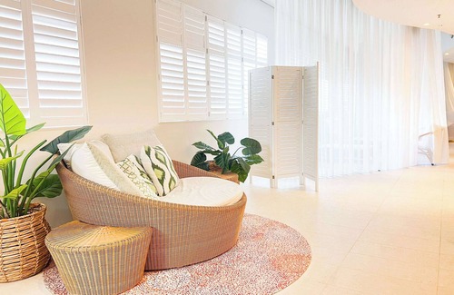 Cairns Central Business District Hotel | Pullman Cairns International