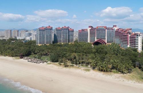 Tianya District Hotel | Pullman Oceanview Sanya Bay Resort & Spa