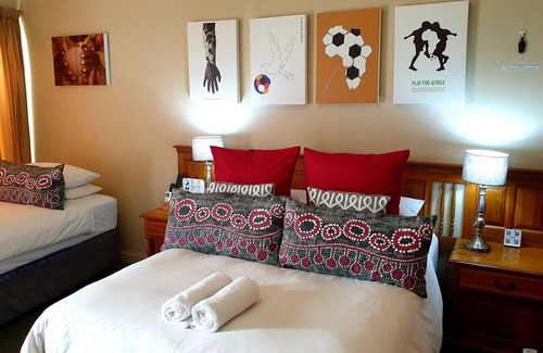 Schoemansville House | Pumleni Guesthouse