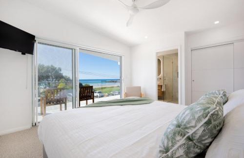 Woolgoolga Apartment | Pure Adrift Woolgoolga Beach Houses