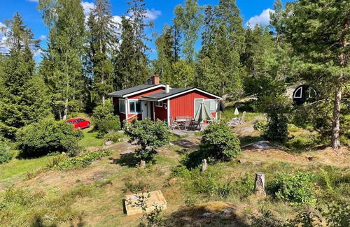 Osteraker Municipality House | Pure coziness in the middle of the forest near the sea