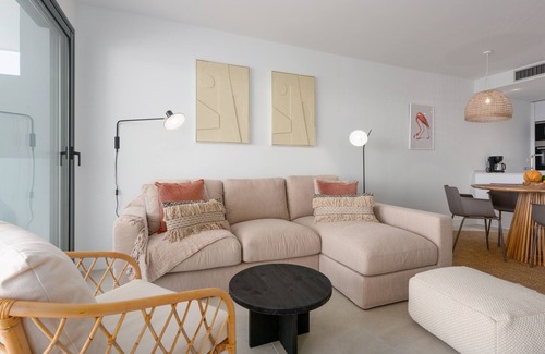 Puerto de la Duquesa Apartment | Pure South Sea View 2441