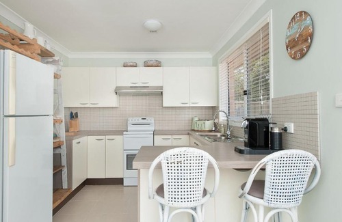 Fingal Bay House | Purely Whitesands on the Bay