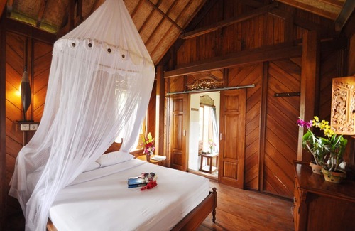 Munduk Hotel | Puri Lumbung Cottages, Restaurant & Spa