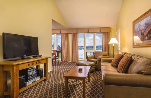 Pagosa Springs Resort | Purple Mountain Magesty!