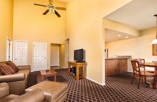 Pagosa Springs Resort | Purple Mountain Magesty!
