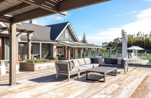 Surfdale House | Putiki Estate - Stay Waiheke