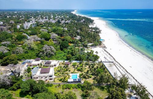 Galu Beach Apartment | Q&Q Beach Villa a