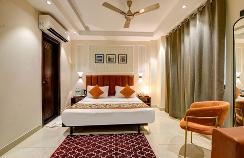 Delhi Hotel | Qotel Hotel AT Residency Kaushambi