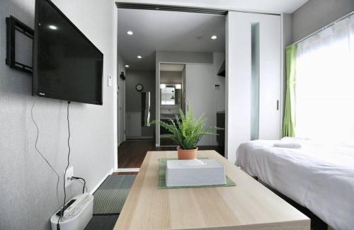 Kitakoiwa Apartment | QU202 Edogawa Japanese Style Apartment 202 has direct access to Akihabara and Shinjuku, with convenient transportation and free WiFi
