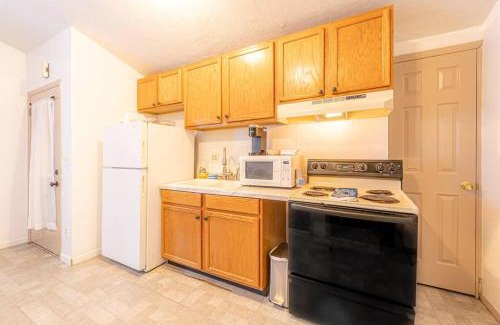 Christopher Creek House | Quaint condo retreat 12 Ridgeview Condo