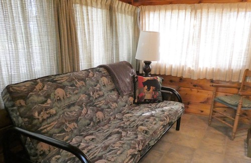 Arbor Vitae Cabin | Quaint Pet Friendly Cabin on Big Arbor Vitae Lake