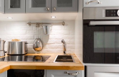 Punavuori Apartment | Quaint studio with a prime location