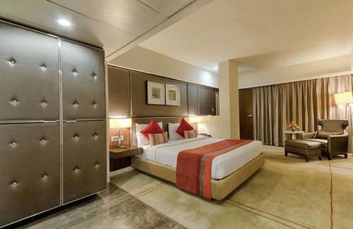 Vijayawada Hotel | Quality Hotel DV Manor