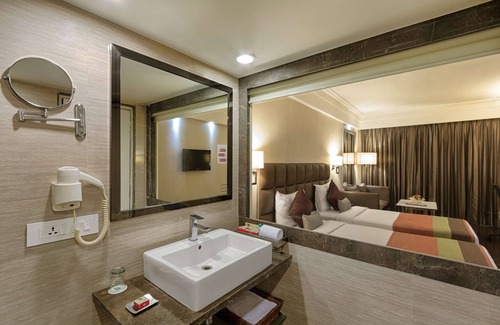 Vijayawada Hotel | Quality Hotel DV Manor