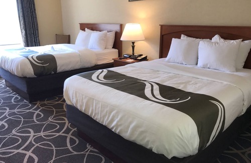 Downtown Niagara Falls Hotel | Quality Hotel & Suites At The Falls