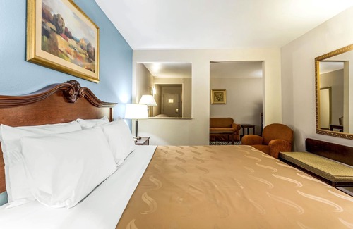 Fort Mill Hotel | Quality Inn at the Park
