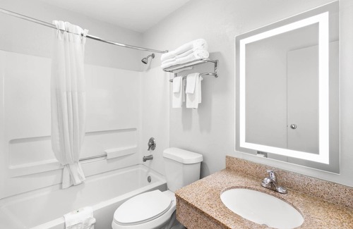 College Park Hotel | Quality Inn Atlanta Airport - Central