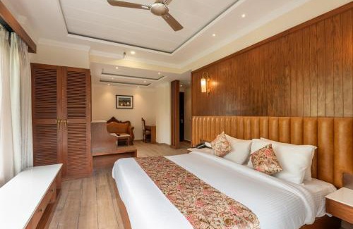 Bhagsu Nag Hotel | Quality Inn by Lawrence Hotels