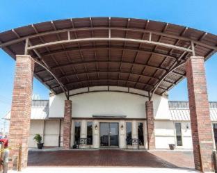 Chickasha Hotel | Quality Inn Chickasha