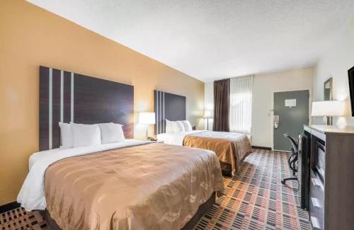 Johnson City Hotel | Quality Inn Downtown